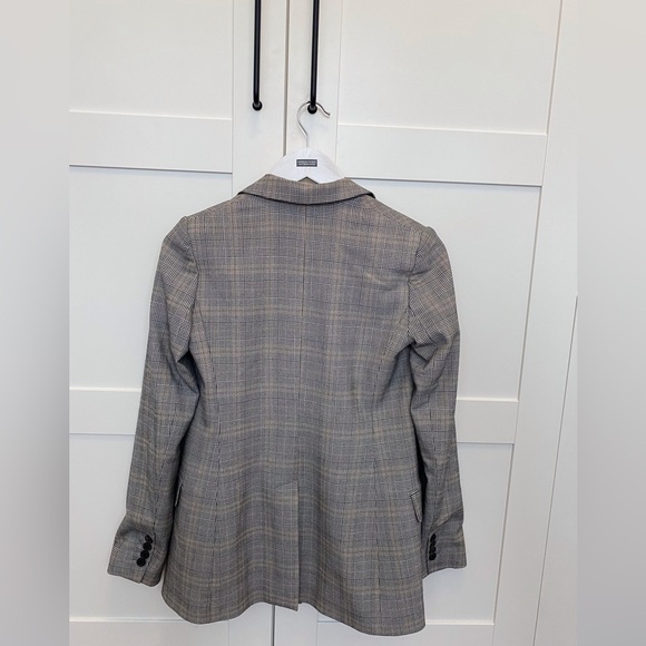 Aritzia Gray Plaid Blazer - Picture 7 of 7
